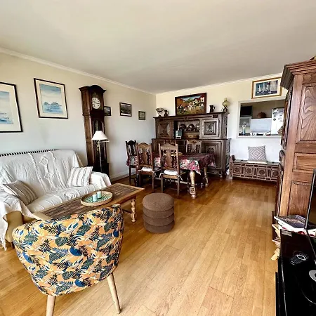 아파트 Vue Bassin - *